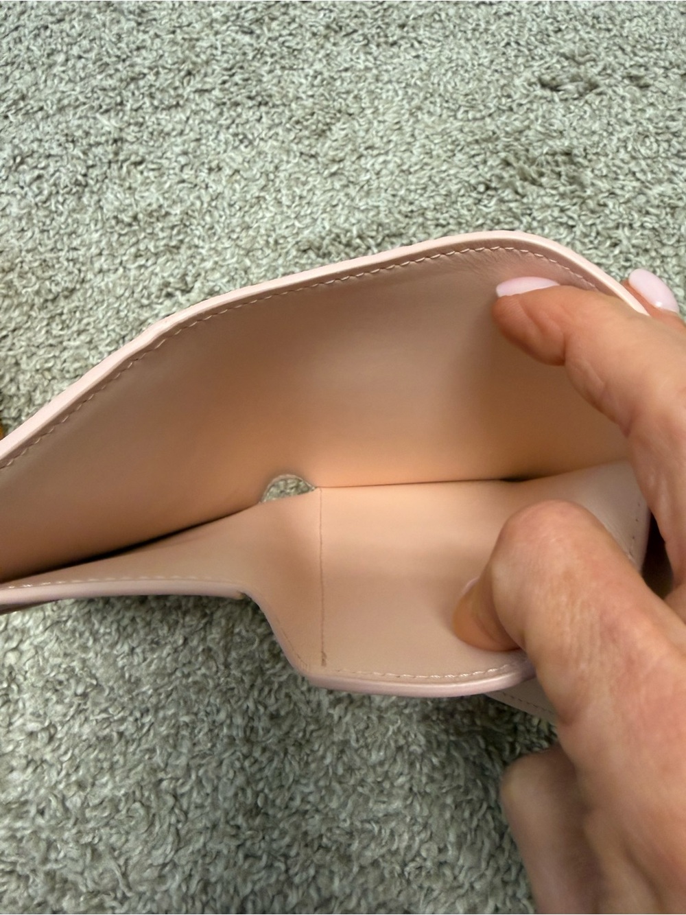Louis Vuitton Wallet - Picture 10 of 10